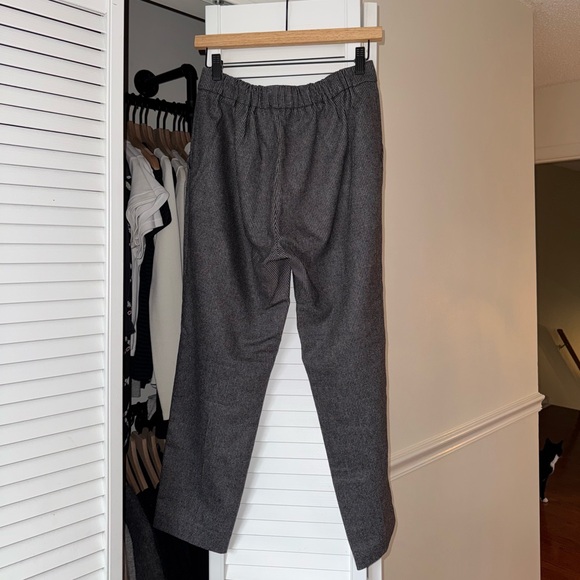 Aritzia ‘Babaton Cohen Wool Cashmere Pant’ in Charcoal/Dark Grey - Picture 3 of 3